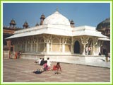 Tomb of Salim Chisti, Agra
